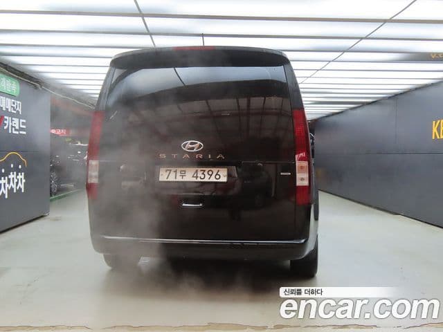 Hyundai Staria Modern, 2022 3