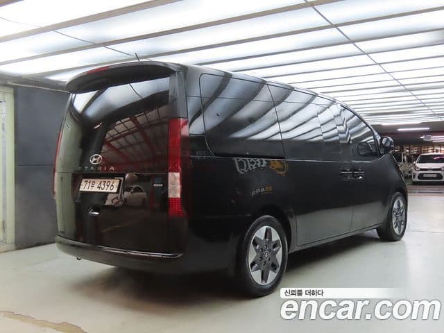 Hyundai Staria Modern, 2022 4