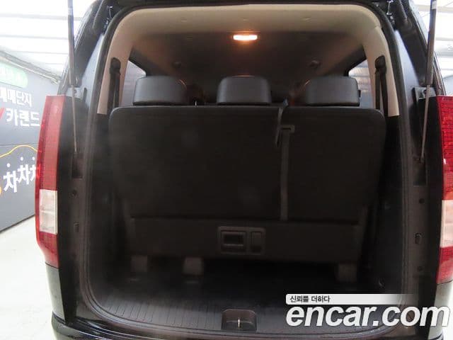 Hyundai Staria Modern, 2022 18