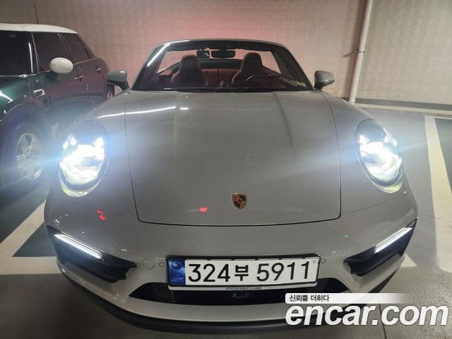 Porsche 911 (992) Carrera GTS кабриолет, 2023 3