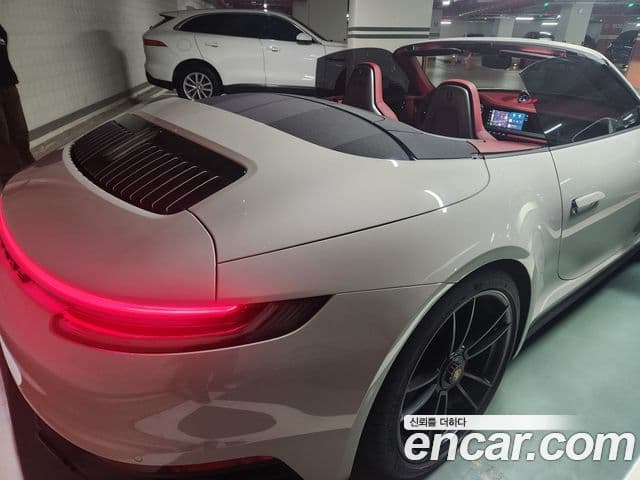 Porsche 911 (992) Carrera GTS кабриолет, 2023 14
