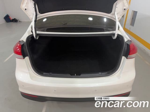 Kia The / новый New K3 Trendy, 2017 6