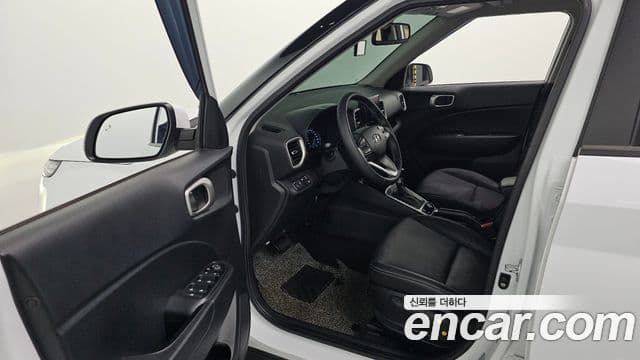 Hyundai Venue 1.6 Modern Plus, 2022 10