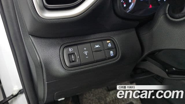 Hyundai Venue 1.6 Modern Plus, 2022 18