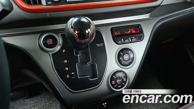 Kia The / новый New Ray Signature, 2022 9