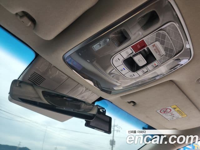 Genesis G80 (RG3) бензин 2.5 турбо AWD, 2025 17