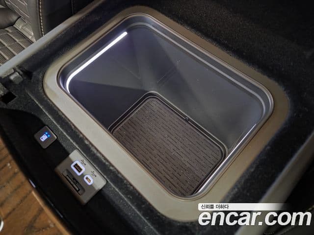 Cadillac Escalade 5세대 ESV Premium Luxury Platinum, 2023 14