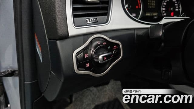 Audi New A4 B8, 2015 19