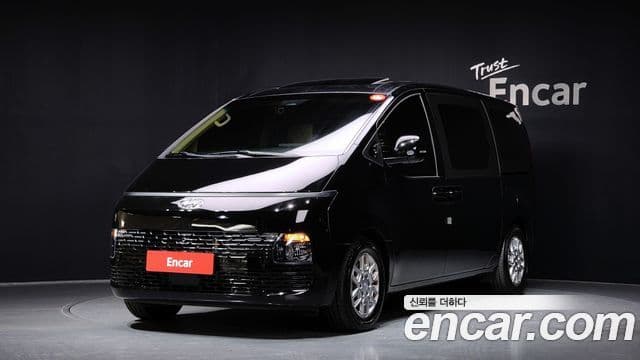 Hyundai Staria Modern, 2022 1
