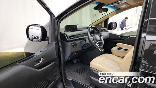 Hyundai Staria Modern, 2022 10
