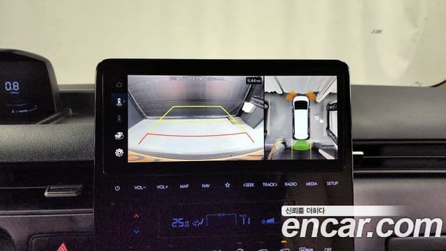 Hyundai Staria Modern, 2022 15