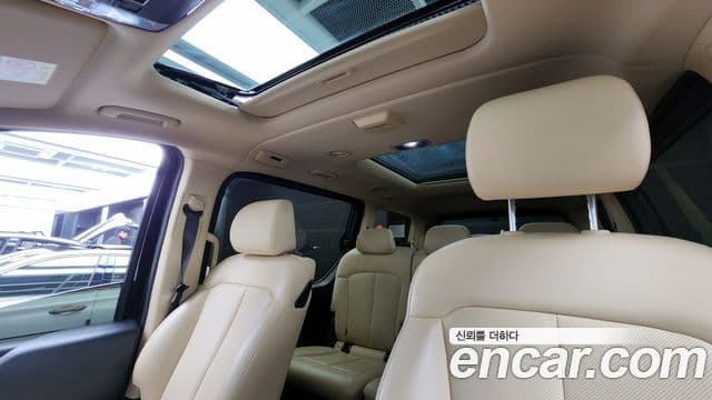 Hyundai Staria Modern, 2022 19