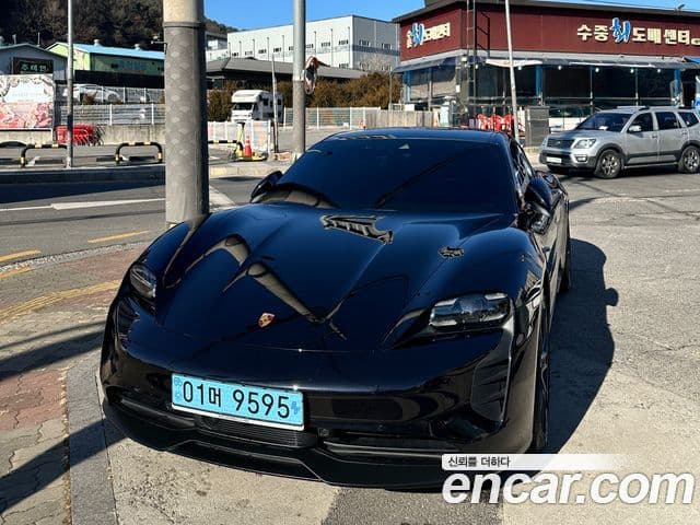 Porsche 타이칸 GTS, 2023 1