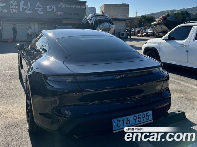 Porsche 타이칸 GTS, 2023 2