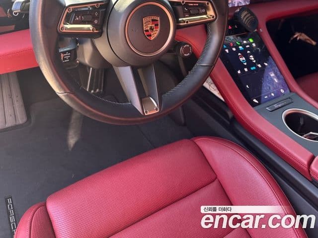 Porsche 타이칸 GTS, 2023 12