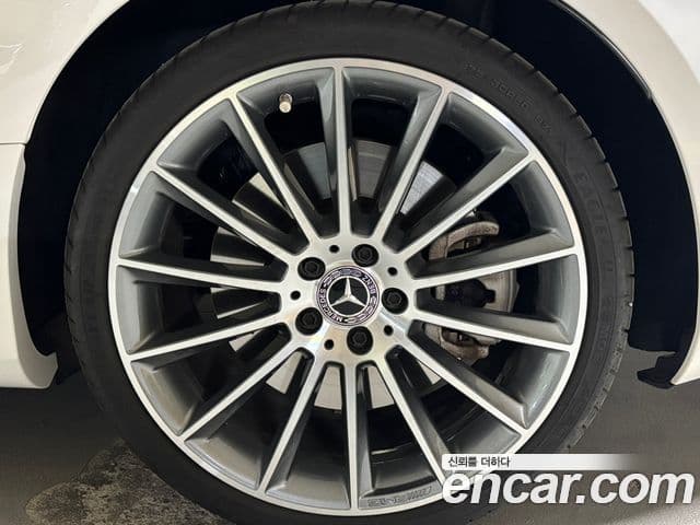 Mercedes-Benz E-класс W213 E450 4MATIC кабриолет, 2022 7