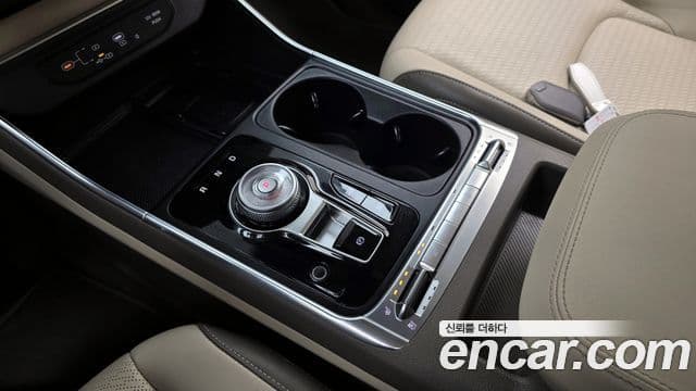 Kia The / новый New Carnival 4세대 Signature, 2025 9