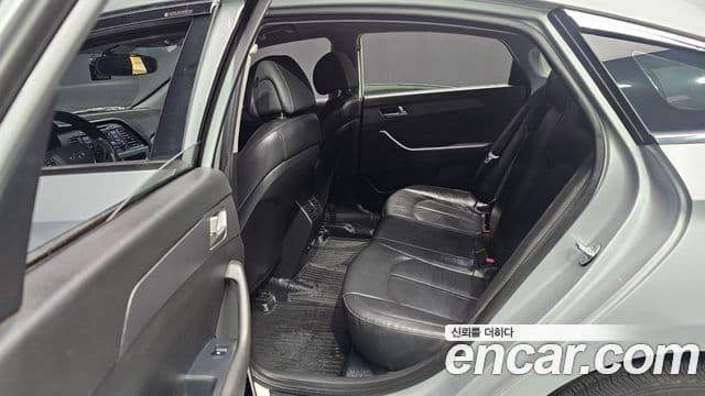 Hyundai LF Sonata Style, 2017 12