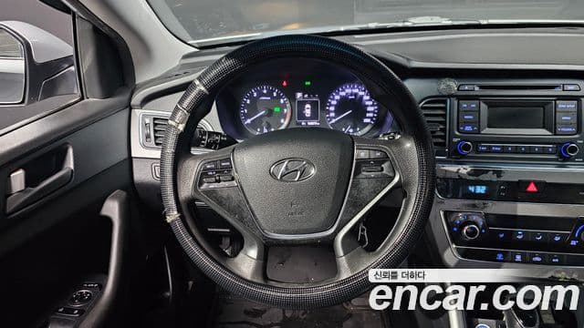 Hyundai LF Sonata Style, 2017 13