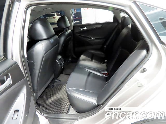 Hyundai YF Sonata Luxury, 2012 13