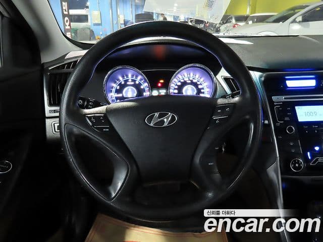 Hyundai YF Sonata Luxury, 2012 16