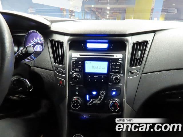 Hyundai YF Sonata Luxury, 2012 18