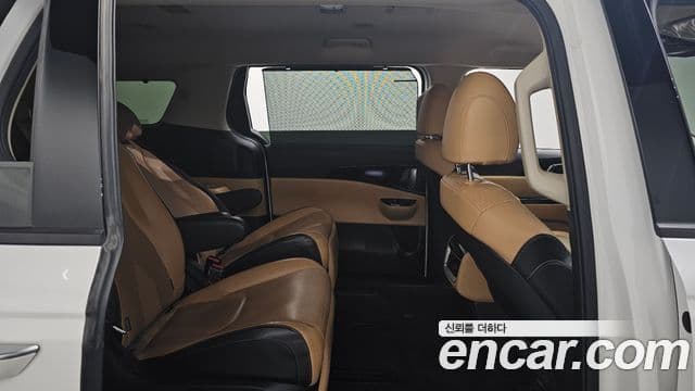 Kia Carnival 4세대 Signature, 2022 12