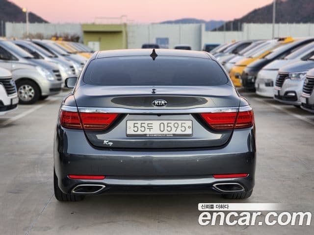Kia The / новый New K9 Executive, 2015 4