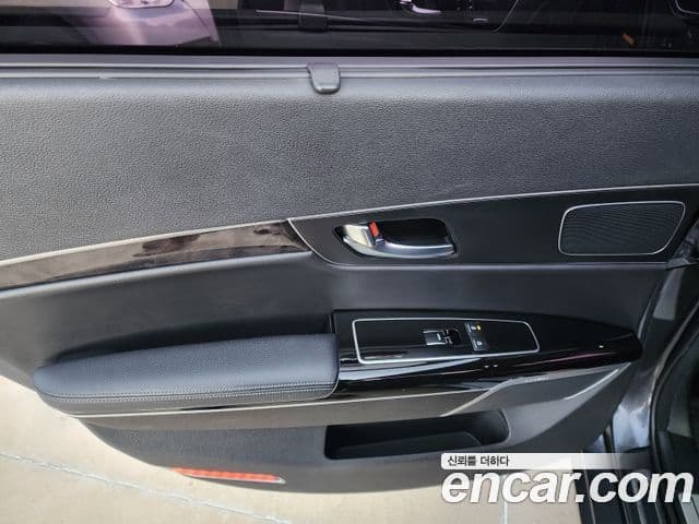 Kia The / новый New K9 Executive, 2015 14