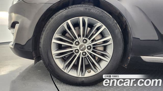 Genesis EQ900 Luxury, 2018 все фото