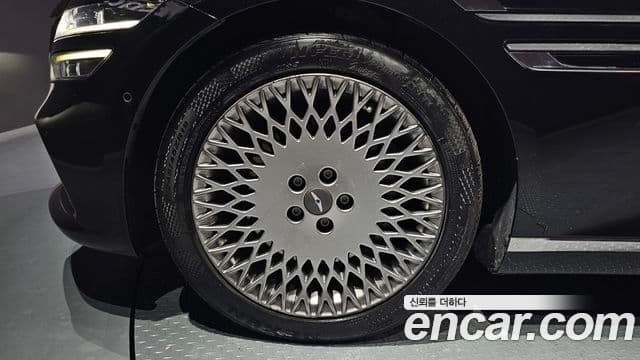 Genesis G80 (RG3) бензин 2.5 турбо AWD, 2022 все фото