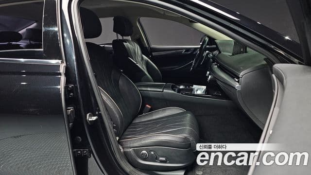 Genesis G80 (RG3) бензин 2.5 турбо AWD, 2022 10