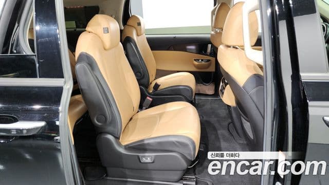 Kia Carnival 4세대 Signature, 2021 12