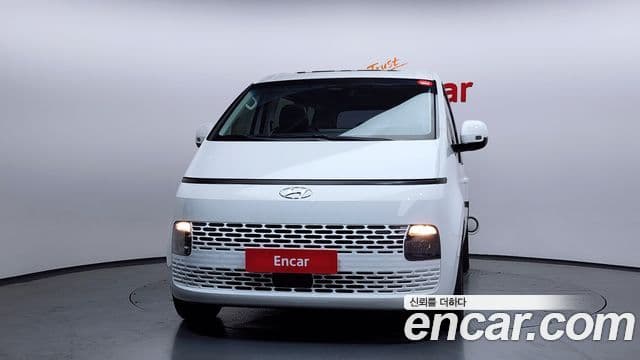 Hyundai Staria Modern, 2022 3