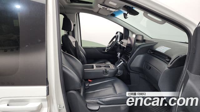 Hyundai Staria Modern, 2022 11