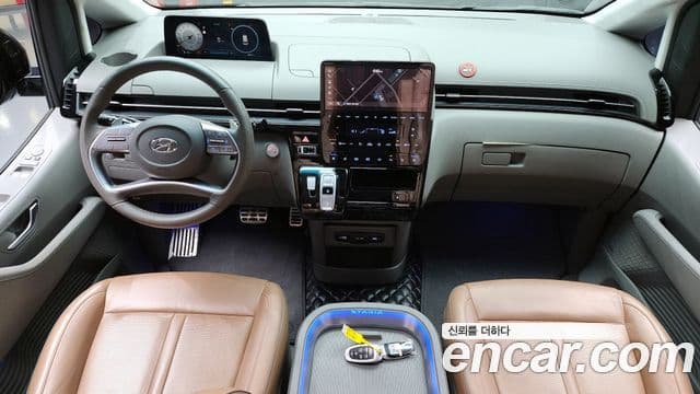 Hyundai Staria Inspiration, 2023 7