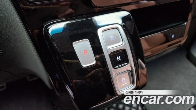 Hyundai Staria Inspiration, 2023 9