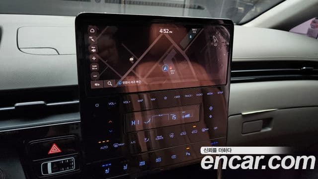 Hyundai Staria Inspiration, 2023 14