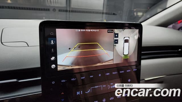 Hyundai Staria Inspiration, 2023 15