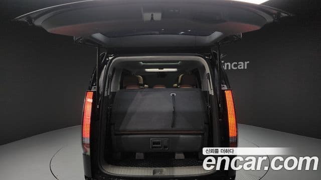 Hyundai Staria Inspiration, 2023 20