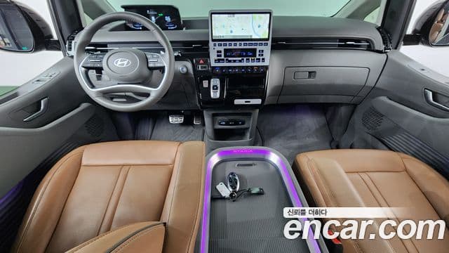 Hyundai Staria Prestige, 2025 все фото