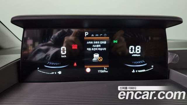 Hyundai Staria Prestige, 2025 15