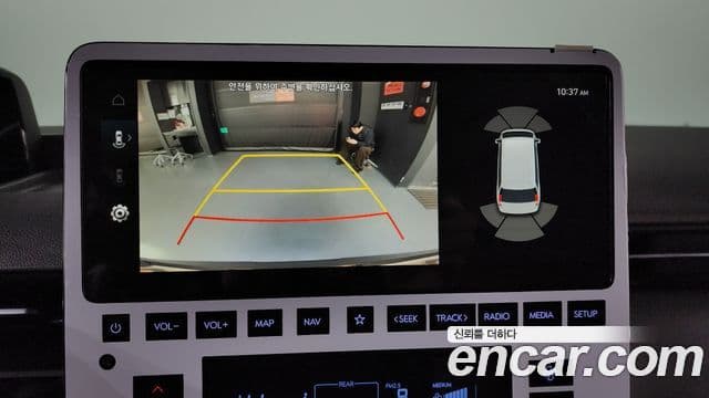 Hyundai Staria Prestige, 2025 10