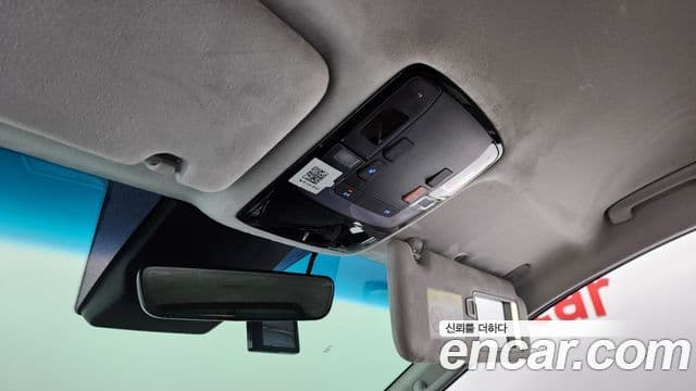 Hyundai Staria Prestige, 2025 20