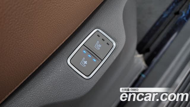 Hyundai Staria Prestige, 2025 14