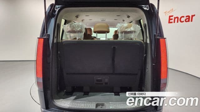 Hyundai Staria Prestige, 2025 9