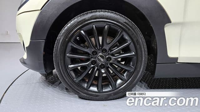 Mini Cooper 클럽맨 2세대, 2016 все фото