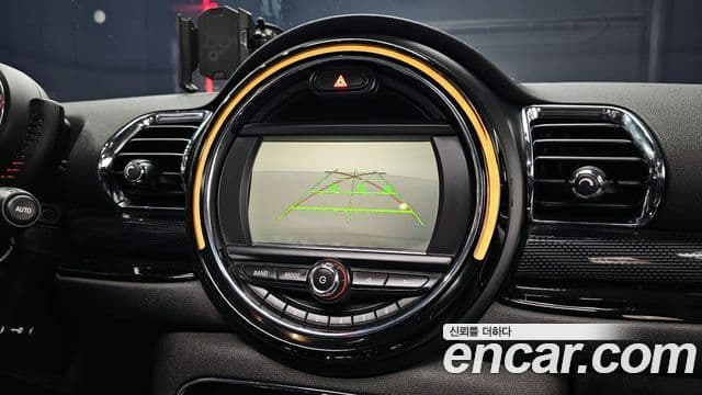 Mini Cooper 클럽맨 2세대, 2016 14