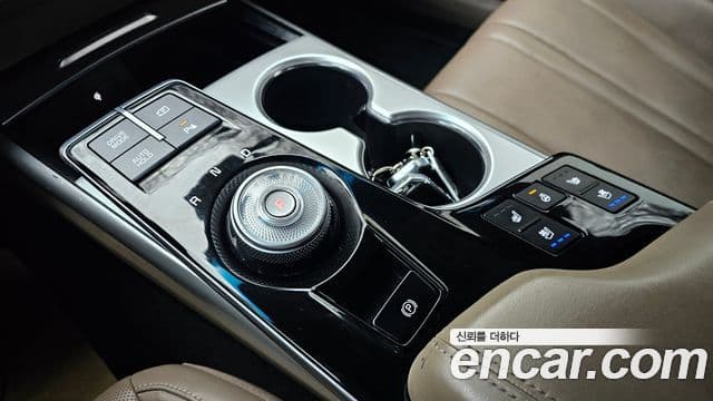 Kia K8 гибрид Noblesse, 2022 9