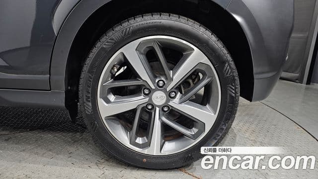 Hyundai Kona Modern Art, 2018 все фото